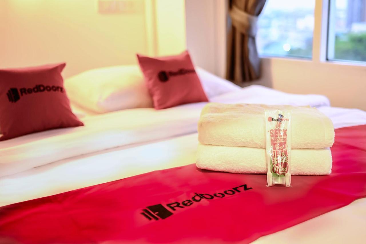 The Living Block Otel Bangkok Dış mekan fotoğraf